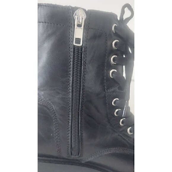 Steve Madden Women's Black Checker Lug Sole Combat Boots/ NWOB, Size 6M - Picture 6 of 9